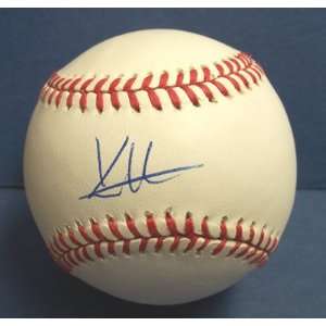  Kenny Lofton Autographed Baseball