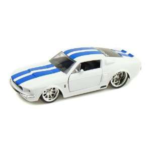  1967 Ford Shelby GT 500 1/32 White: Toys & Games