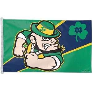  Notre Dame Flag 3x5 Fighting Leprechaun College: Patio, Lawn & Garden
