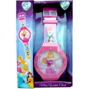  Disney Princess Hang Me on Wall Mini Clock: Toys & Games