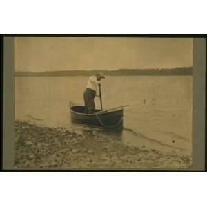  Theodore Roosevelt, standing up in rowboat: Home & Kitchen