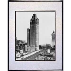 Vintage Chicago Tribune Tower Photograph: Home & Kitchen