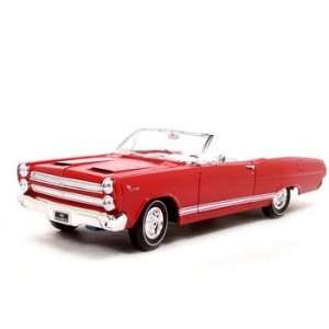  1966 MERCURY CYCLONE GT RED 1:18 SCALE DIECAST MODEL: Toys 