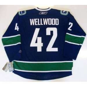 Kyle Wellwood Vancouver Canucks Reebok Premier Jersey   Small:  