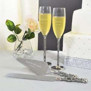 Wedding Favors Bride and Groom Love Champagne Flutes