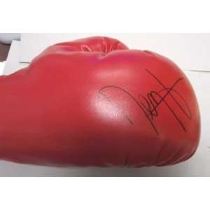  Denzel Washington Autographed Boxing Glove: Sports 