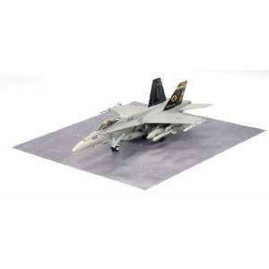  1/72 DC F/A 18C Hornet VFA 25 Toys & Games