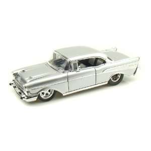 1957 Chevy Bel Air 1/24   Silver