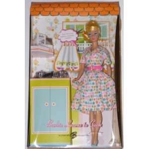  Barbie LEARNS TO COOK Doll w Silver Tone Cookware GOLD 