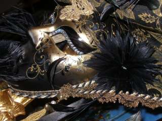MASK . HAND MADE IN VENICE BY VENETIAN ARTISANS, ITALY BEAUTIFUL 