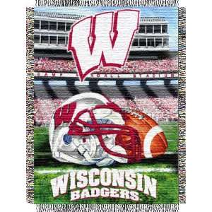  Wisconsin Badgers NCAA Woven Tapestry Throw (Home Field 