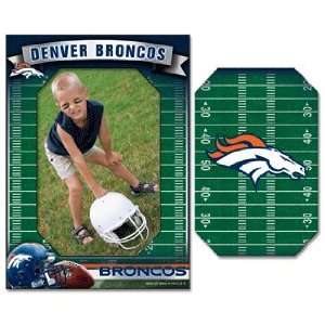  NFL Denver Broncos Magnet   Die Cut Vertical: Sports 