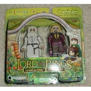  of the Rings: Gandalf the White and King Theoden [Toy]: Toys & Games