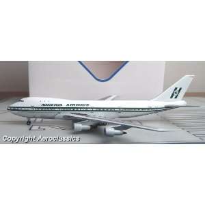   Nigeria Airways Boeing 747 283B Model Airplane 