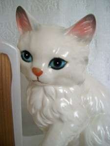 Vintage Lefton China Playful White Blue Eyed Kitten Bookend  