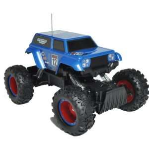 Maisto Tech Green Rock Crawler Remote Control Car: Toys 