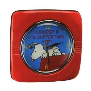   Snoopy Suppertime Art Deco Metal Wall Clock New