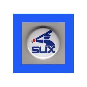    Chicago Cubs Fans White Sox Sux 1 Inch Magnet: Everything Else