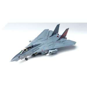   : Academy 1/48 F14A Bombcat US Navy Strike Fighter Kit: Toys & Games