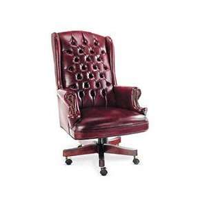  Executive Wing Back Swivel Chair HZA039: Office Products