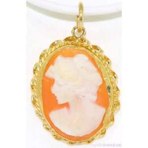  Hand Carved Cameo Necklace 14K Yellow Gold: Jewelry