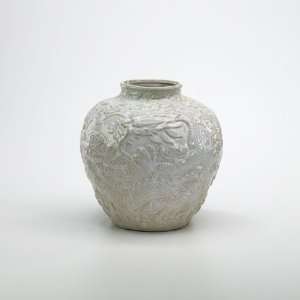   02870 Off White Glaze 10.5 Chinese Dragon Vase Patio, Lawn & Garden