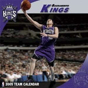  Sacramento Kings 2005 Wall Calendar: Sports & Outdoors
