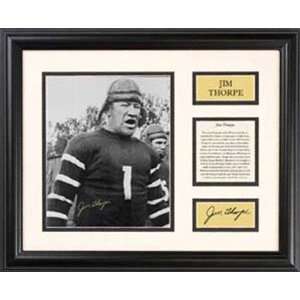  Jim Thorpe   Football   Framed 7 x 9 Photograph: Sports 