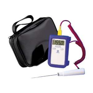  Comark Economy Type K Thermometer w/ Probe and Carrying 