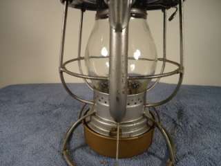 Dietz Vesta lantern marked Boston&Albany.Good condition.Please email 