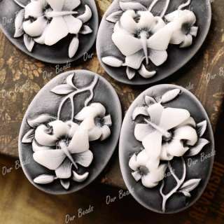 Gray Resin Flatback Flower Style Cameo Cabochon RB692  