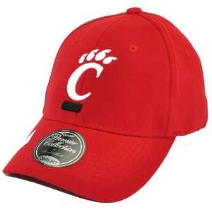 Cincinnati Bearcats UC NCAA Premier Collection One Fit Cap Hat Large 