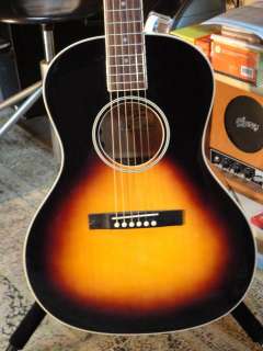 Recording King Century Jubilee Troubador RNJ 16FE3 SN with Pickup and 