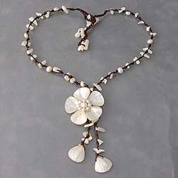 Cotton Mother of Pearl Shell/ Pearl Flower Rope Necklace (Thailand 