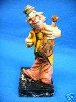 VINTAGE CLOWN FIGURINE W/VIOLIN  MADE IN ITALY  