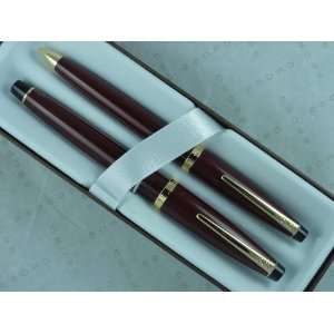   Lacquer & 23 Kt Gold Medium nib fountain pen and 0.5MM Lead Pencil Set