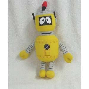  Yo Gabba Gabba Plush 9 inch Plex (yellow robot) Toys 