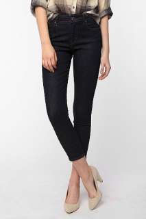 UrbanOutfitters  Levis High Rise Skinny Ankle Jean   Pure Rinse