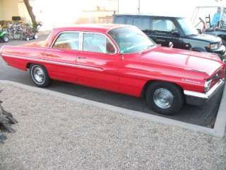 1962 PONTIAC CATALINA, V8 389, 115,000 ORIG MILES, 4DOOR, RED