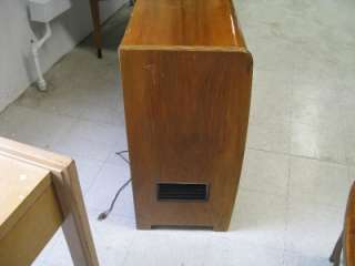   Majestic Mad Men Wood Record Player / Radio Cabinet Living Room  