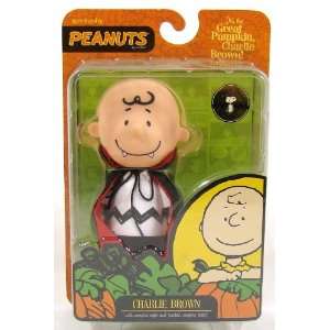  Peanuts Halloween Vampire Charlie Brown Figure: Toys 