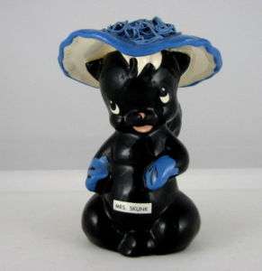 deLee Art Mrs. Skunk w Blue Hat Flower Holder, 6 tall  