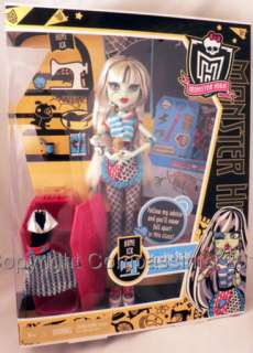 NEW Monster High CLASSROOM Frankie Stein Doll IN STOCK  