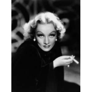 The Devil Is a Woman, Marlene Dietrich, 1935 Premium Poster Print 