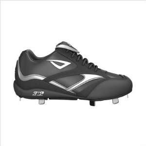  3N2 6835 0101 Mens Showtime Low Baseball Cleat in Black 