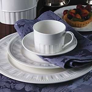  Wedgwood Colosseum Dinner Plate Dinnerware: Home & Kitchen