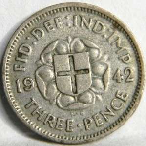 GREAT BRITAIN/UK, George VI WW 2 era 1942 silver 3 Pence; VF  