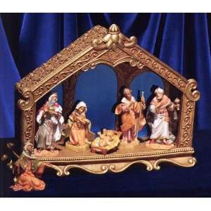  5 Inch Scale 6 Piece Nativity Set with Vignette
