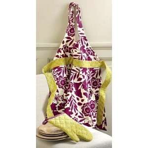    Fall Flora Kitchen Apron and Oven Mitt Set: Everything Else