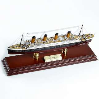 RMS TITANIC WOOD MODEL SHIP 1/700 SCALE PERFECT GIFT FOR ALL YOUR 
